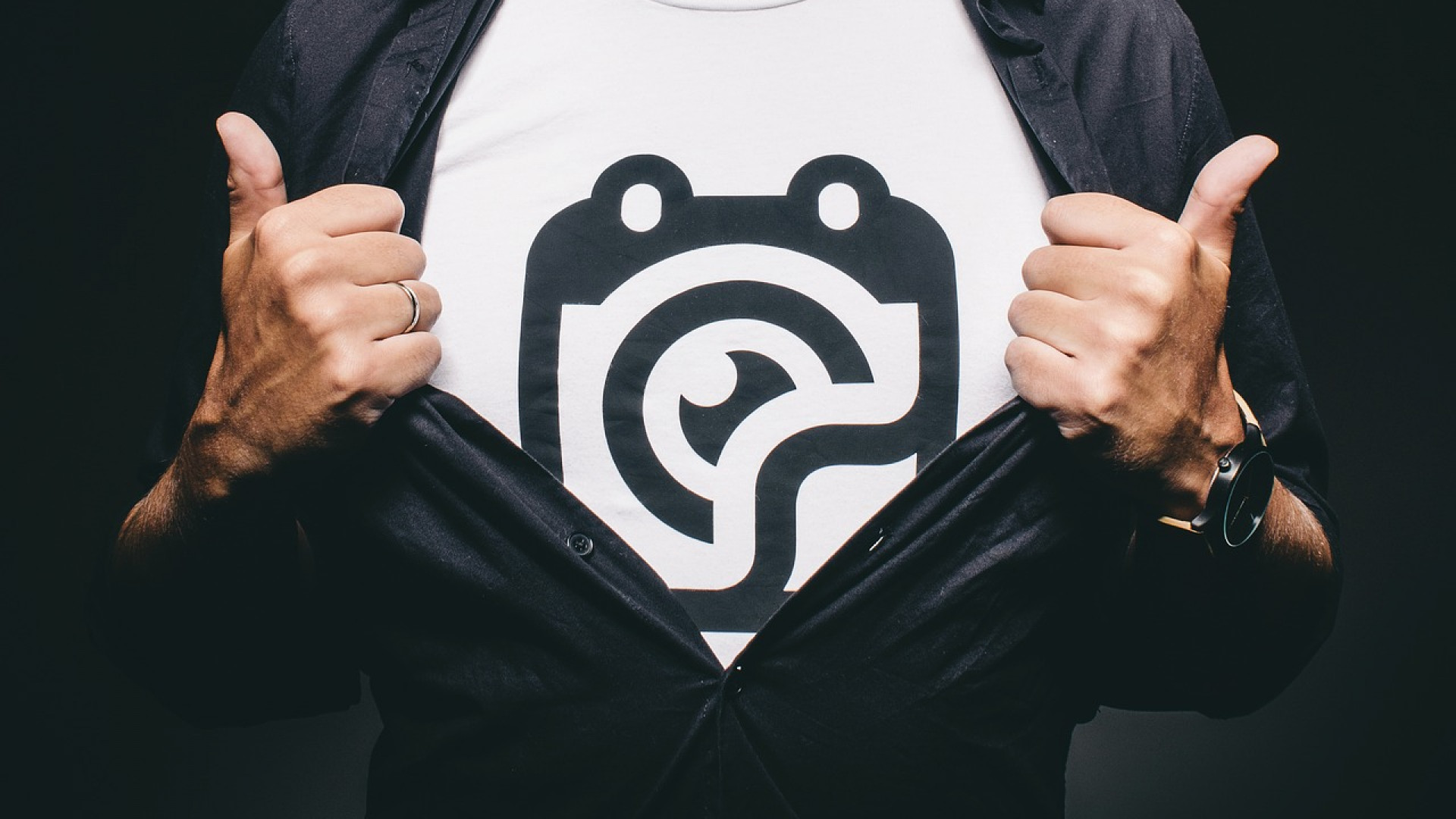 Les t-shirts publicitaires et personnalisables : une promotion innovante pour les entreprises